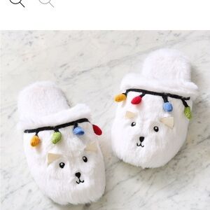 Pottery Barn National Lampoon’s Christmas Vacation Crazy Cat Slippers Size 6-7 W